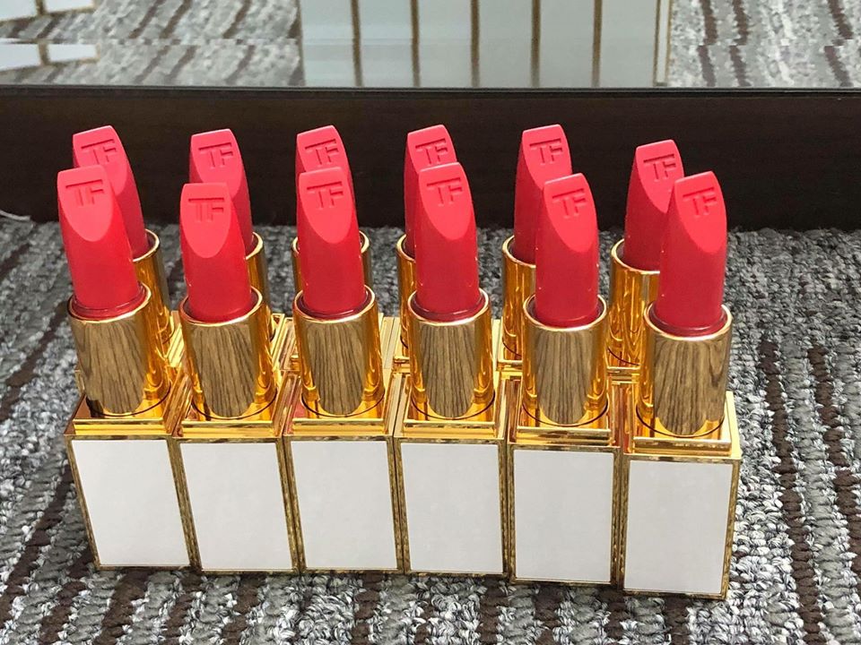 Son TOM FORD PARADISO