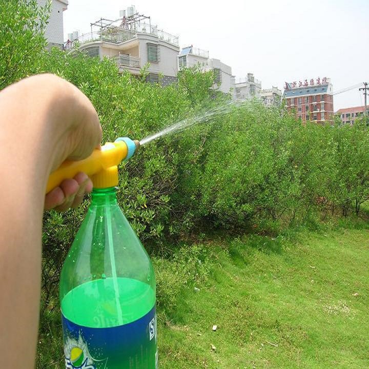 CÂY XỊT PHUN GẮN ĐẦU BÌNH NƯỚC TƯỚI CÂY - 097