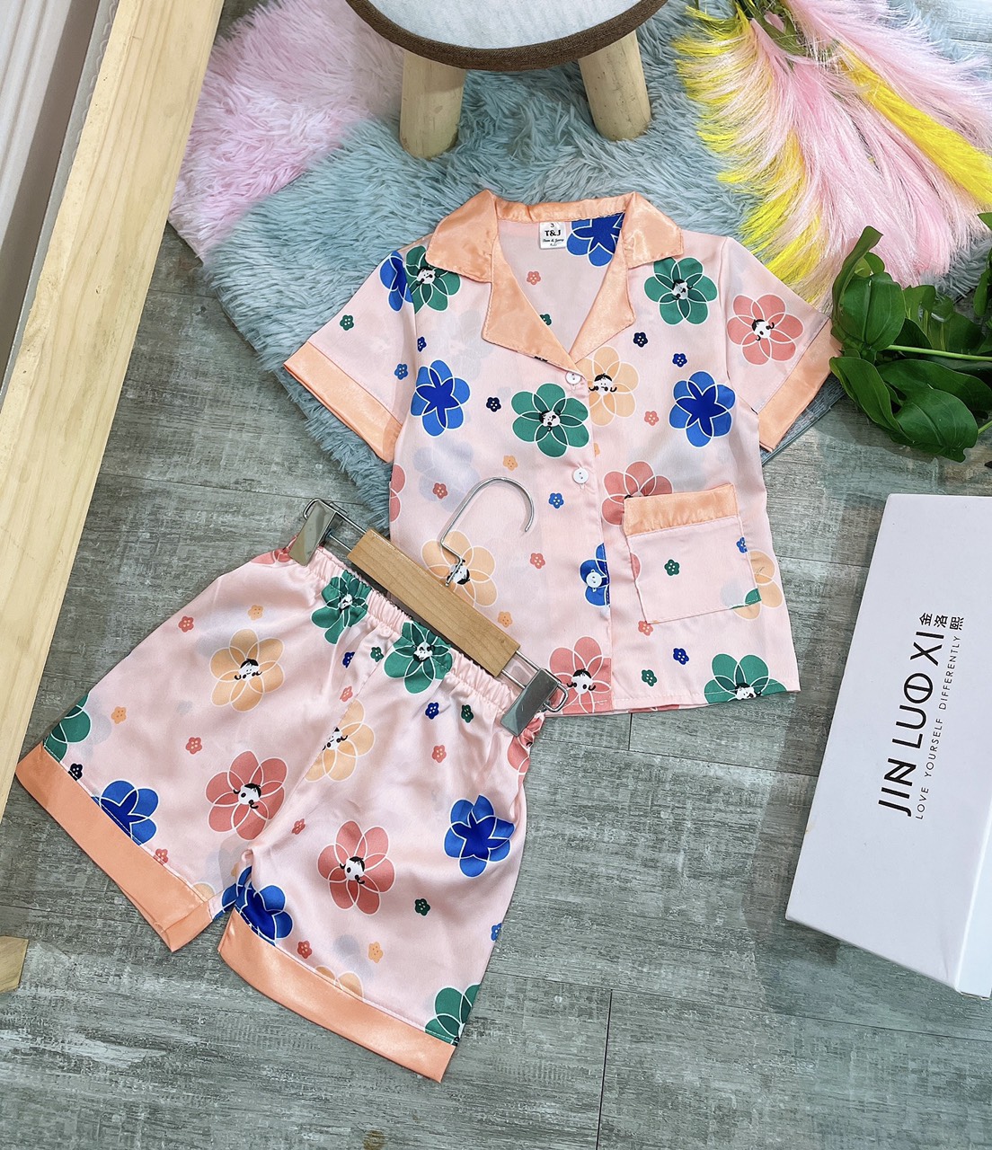 bộ pizama lụa satin cho bé 9-21kg