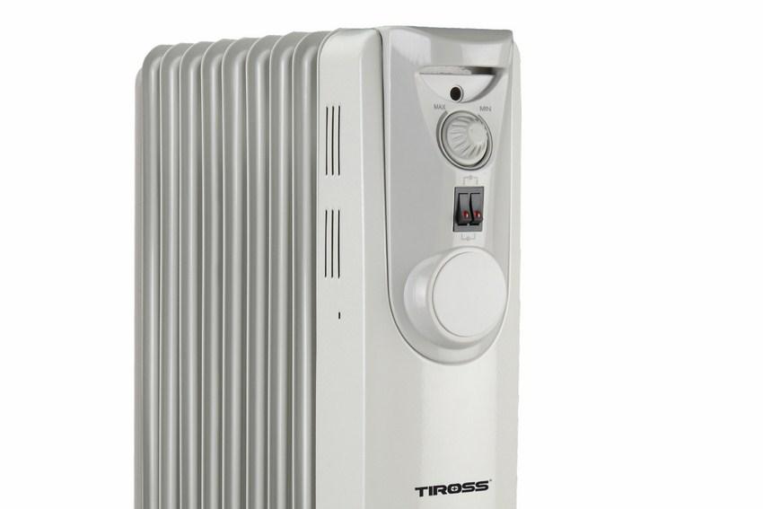Máy sưởi dầu Tiross TS923
