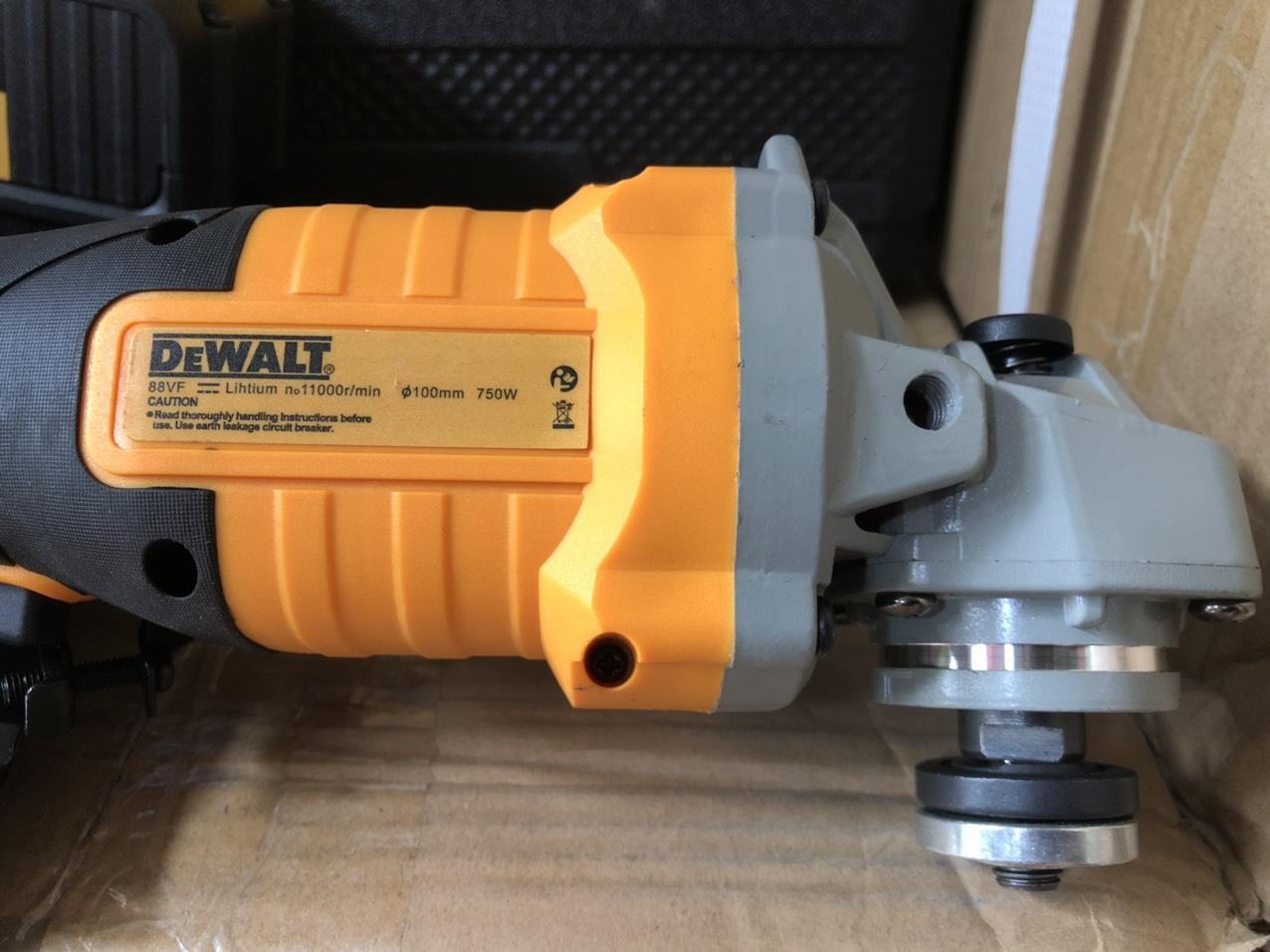 Máy mài pin DEWALT không chổi than