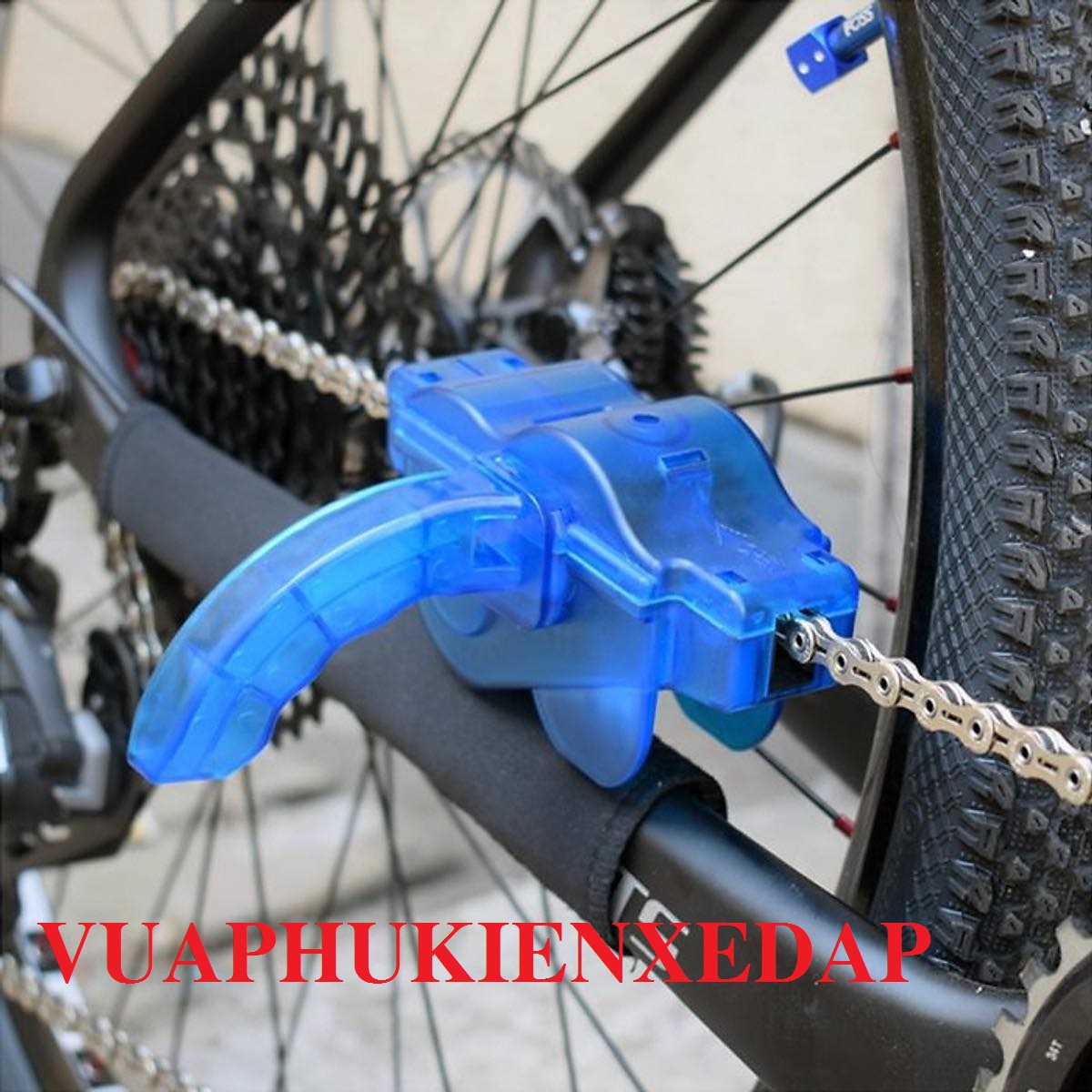 Dụng cụ vệ sinh xích sên xe đạp thể thao