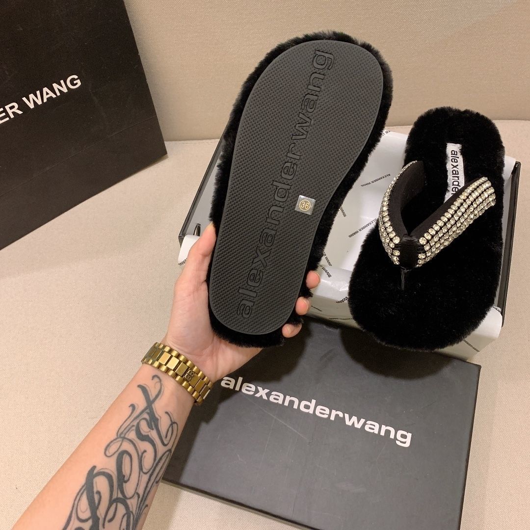 Alexander alexanderwangˉwith diamond flip-flops plush slippers all-match women's slippers plush drag street wear