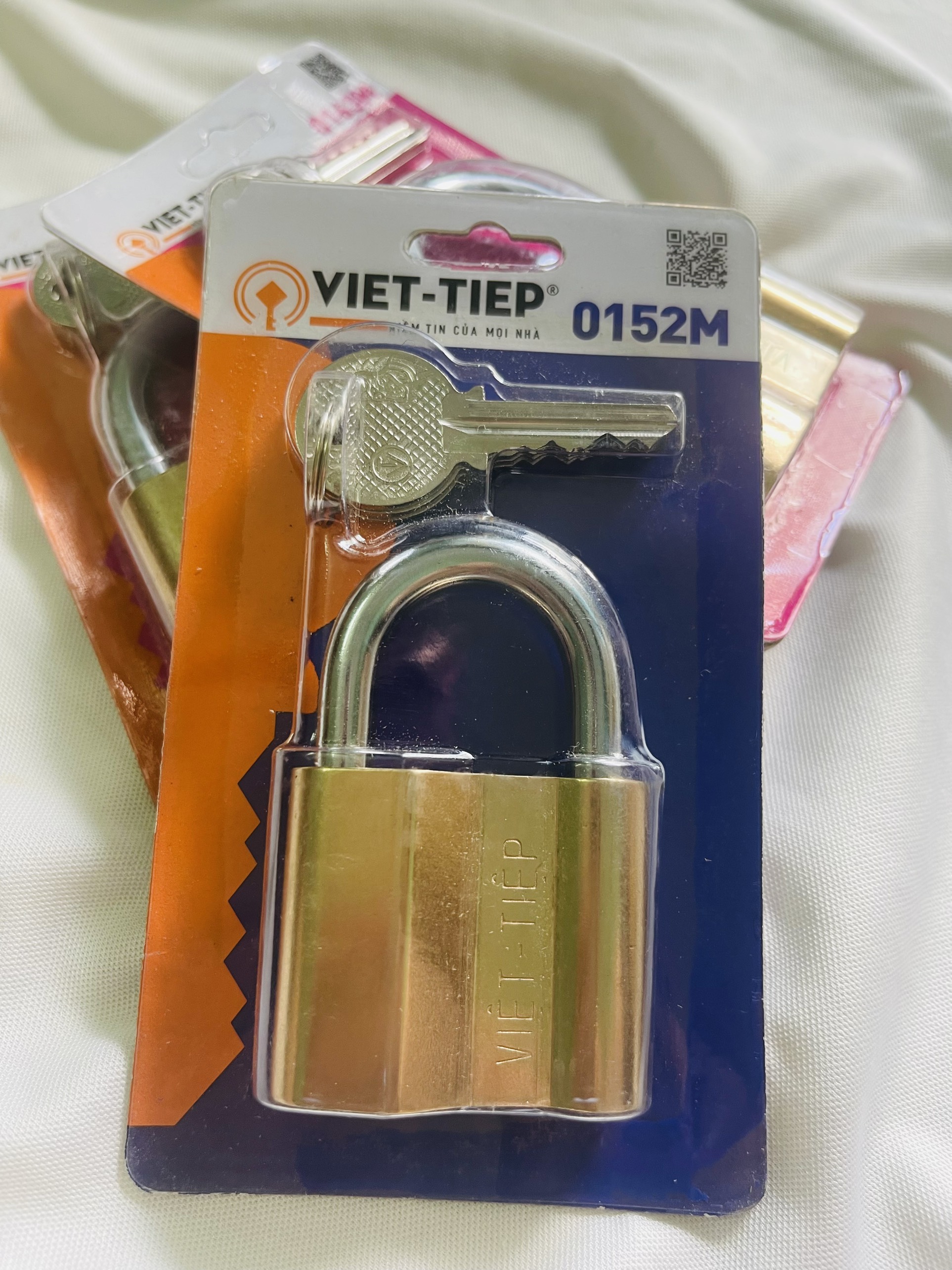 Khóa Việt Tiệp 63mm chính hãng