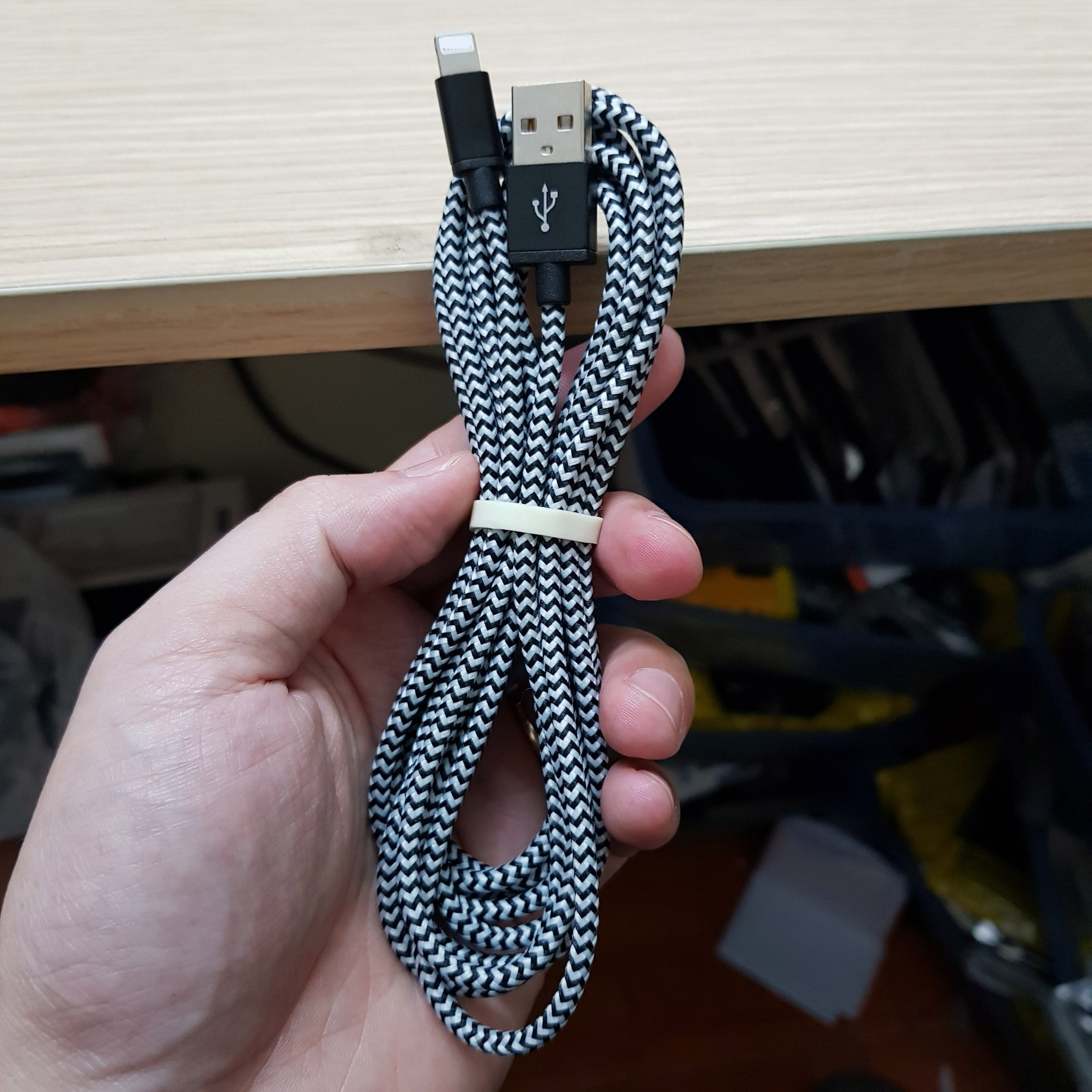IPhone cable wrap super durable 1m, 2m, 3M Quick Charge