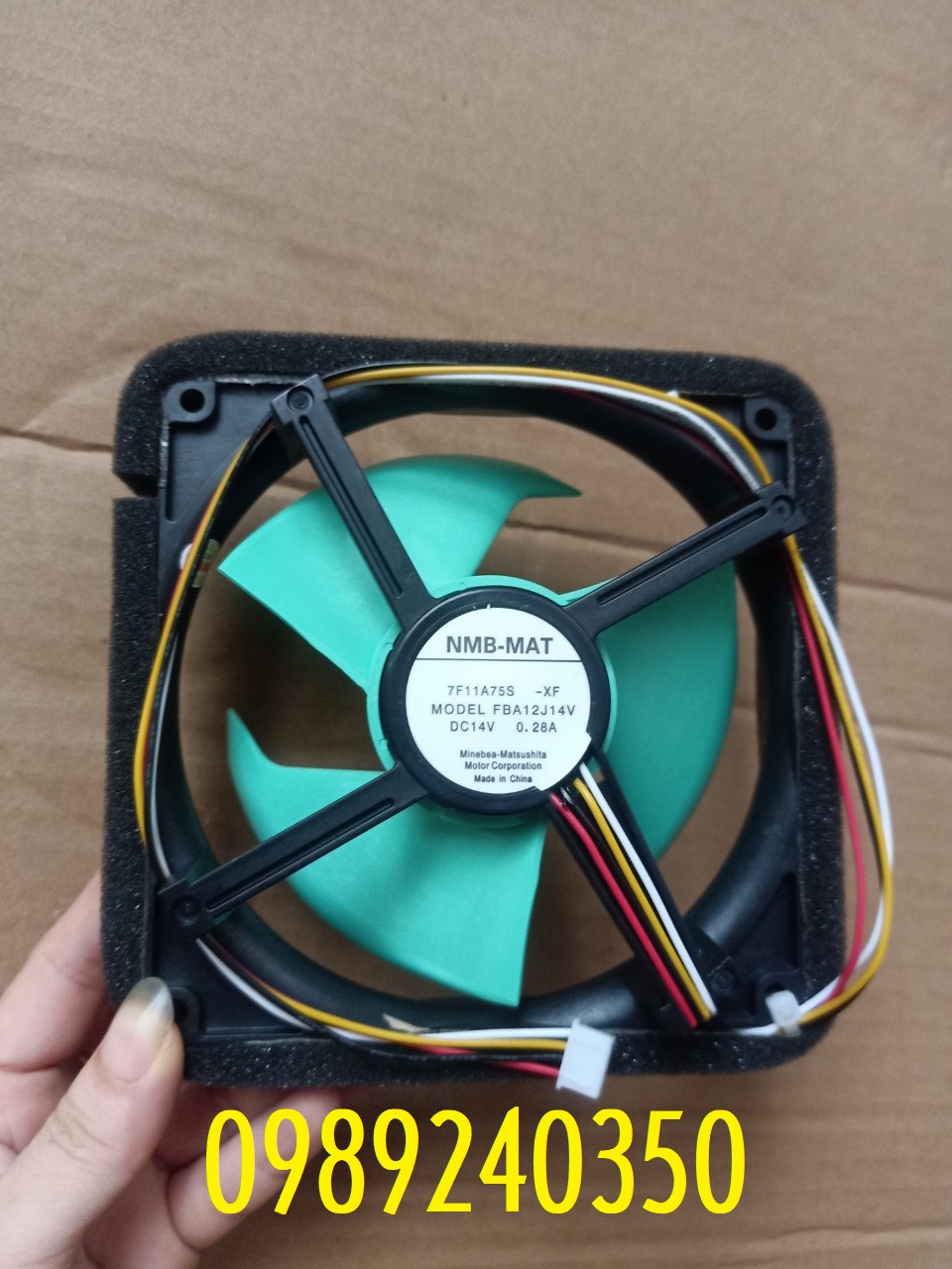 Quạt tủ lạnh dc 14v - 4 dây