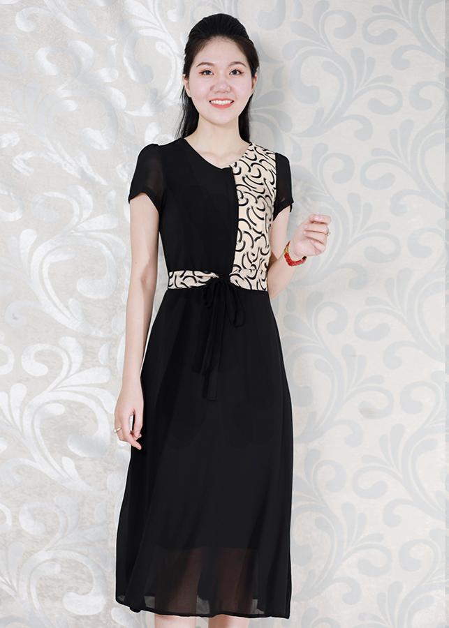 [HCM][shoppro-shaped real] dress streetwear middle-aged dress nice middle-age dress maxi beach dress fanned middle-aged tuôi 40 skirt dress middle age dress for the middle-age age dress fanned delivery motifs printed letters C column waist 3183