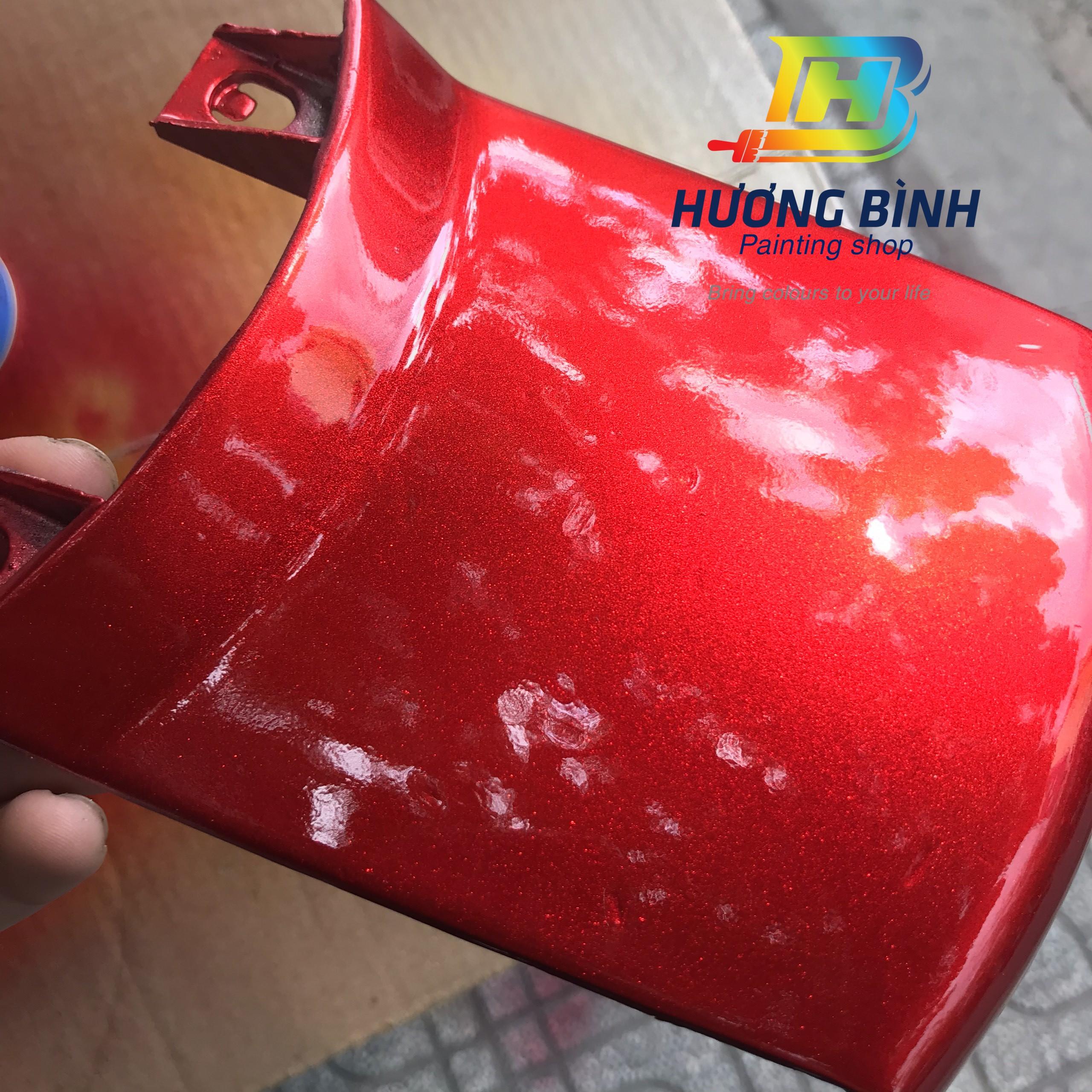 Sơn xịt Bosny Candy Đỏ Honda - No.67 (cần phải có nền Bạc mới lên được màu)