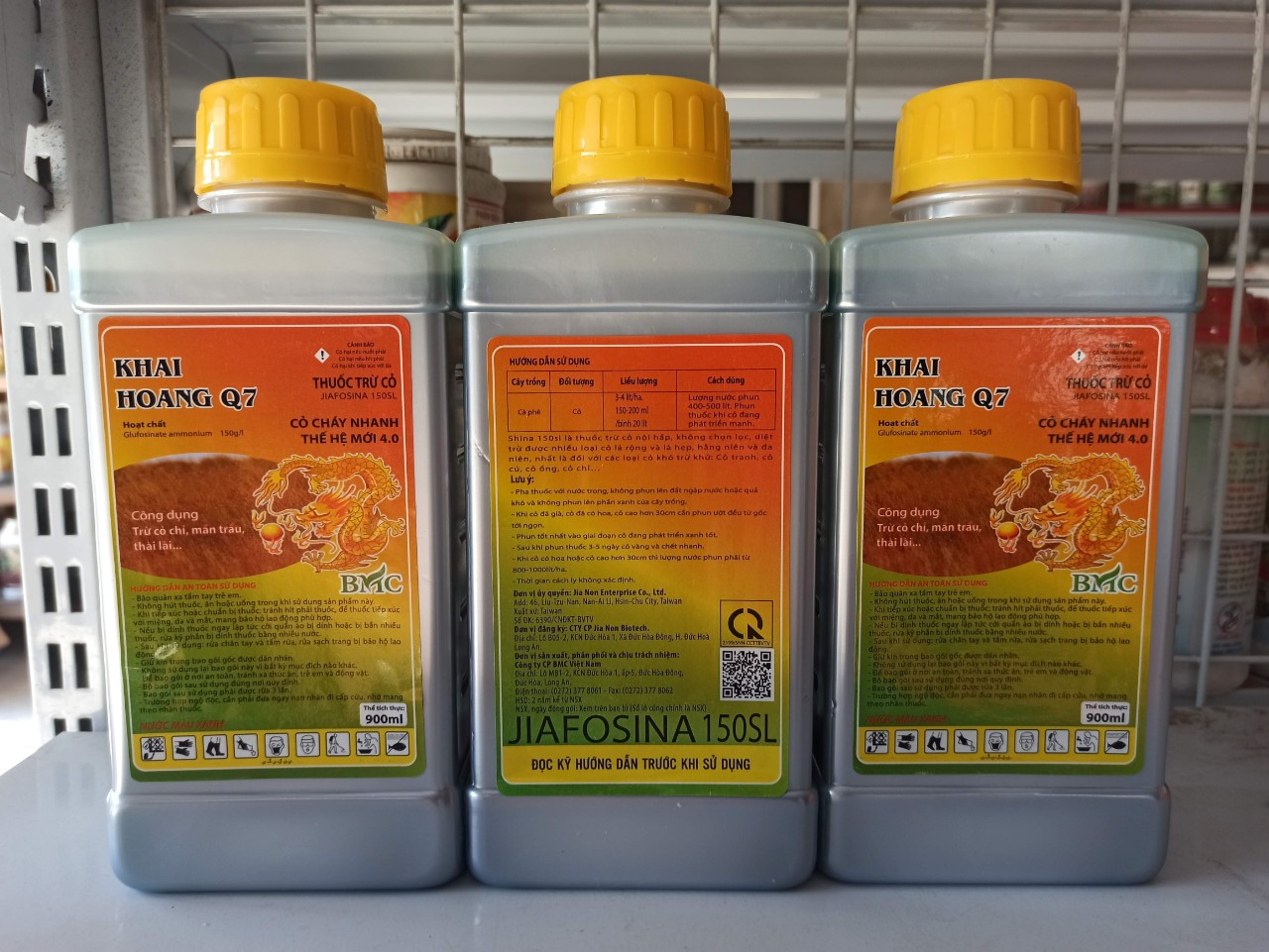 Thuốc diệt cỏ KHAI HOANG Q7 - Chai 900ml