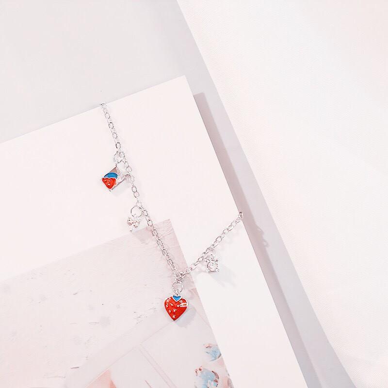 Lắc tay nữ trái dâu cá tính SC677