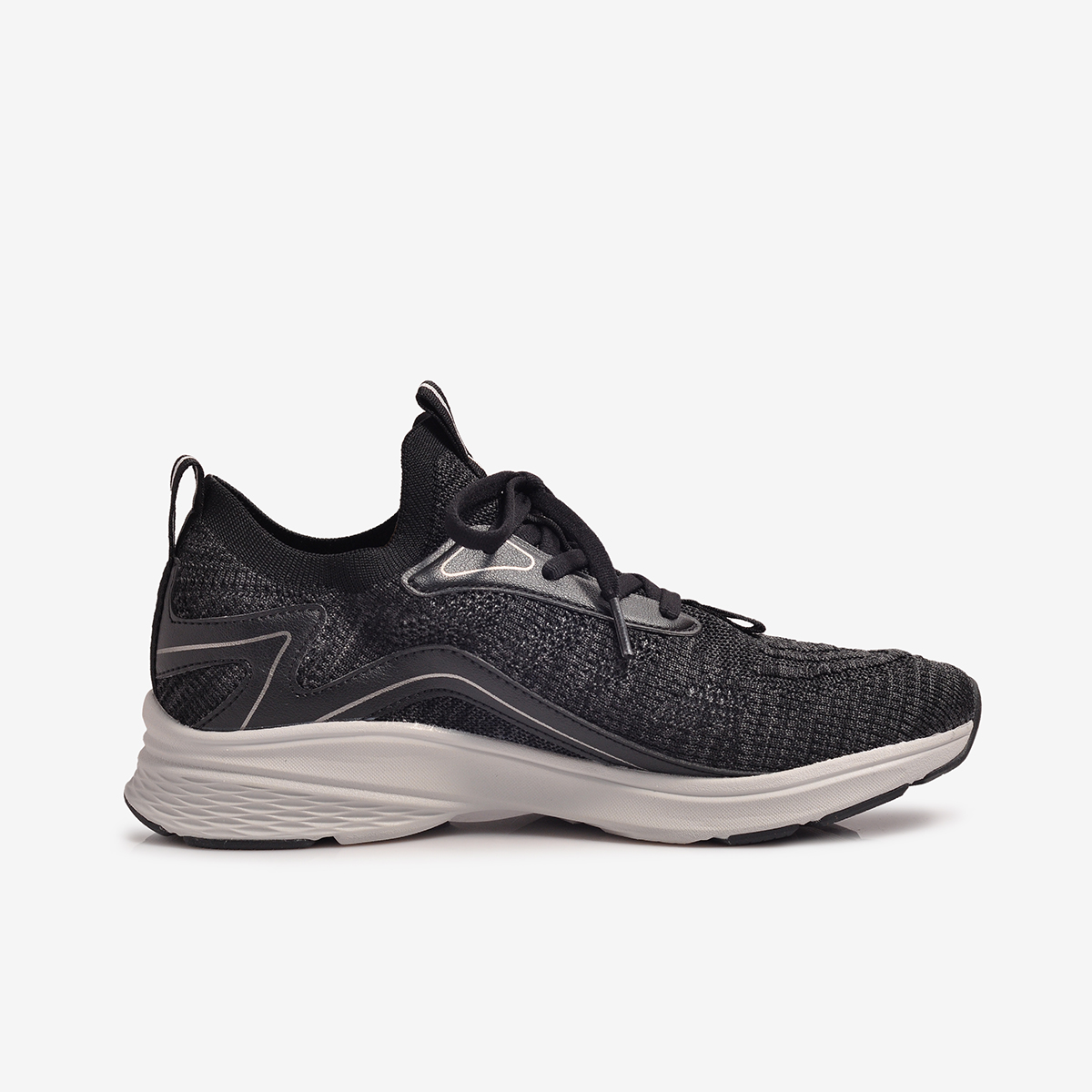 Giày Thể Thao Nam Hunter Core - Gravity Leap Collection DSMH10900DEN (Đen)
