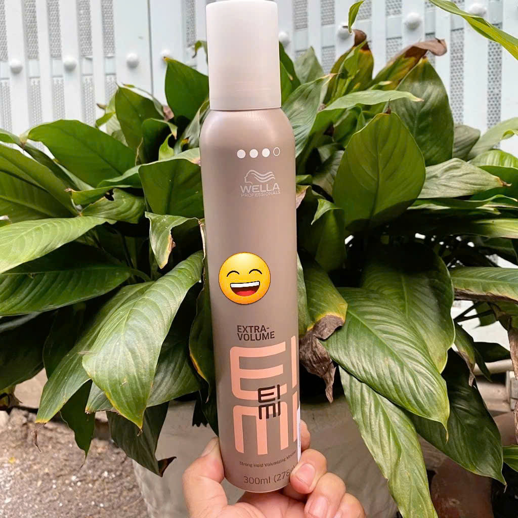 Bọt tạo độ phồng cho tóc Wella EIMI giữ nếp Extra Volume Strong Hold Volumising Mousse 300ml