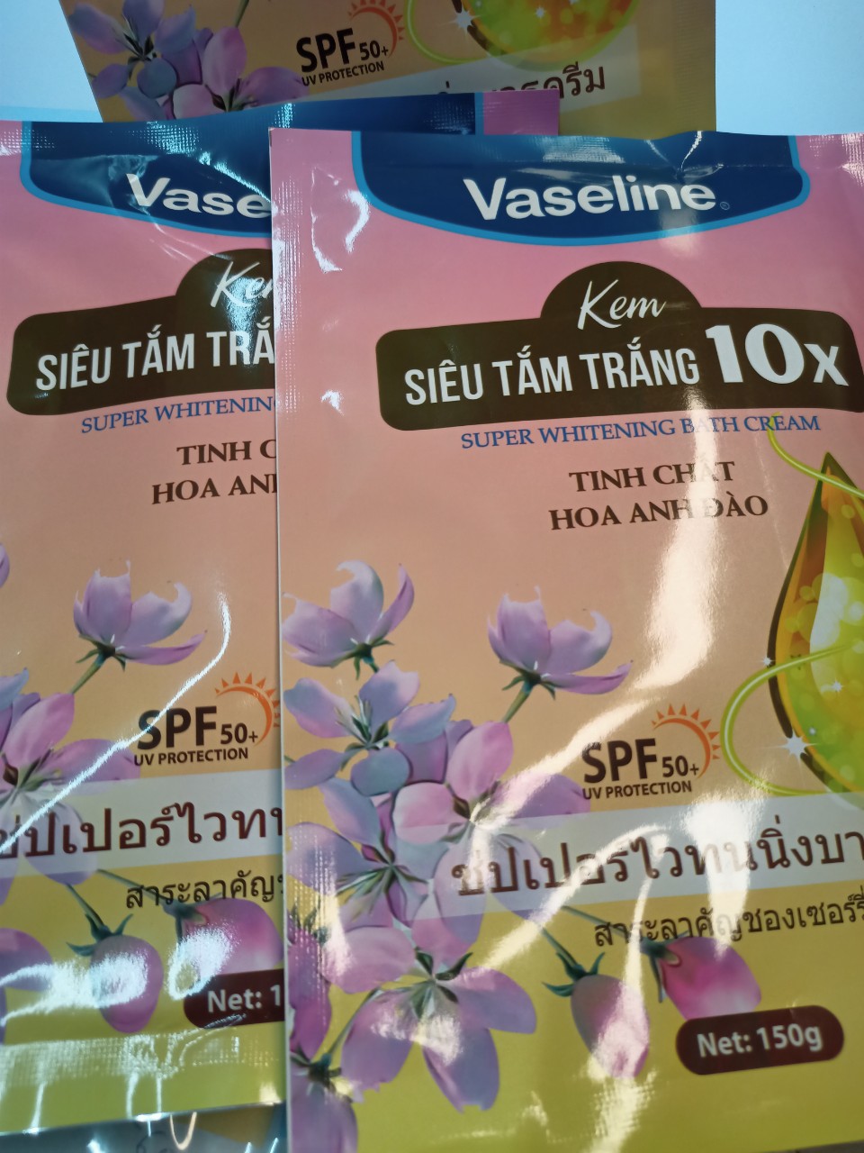 Siêu tắm trắng Vaseline 10x - HỒNG