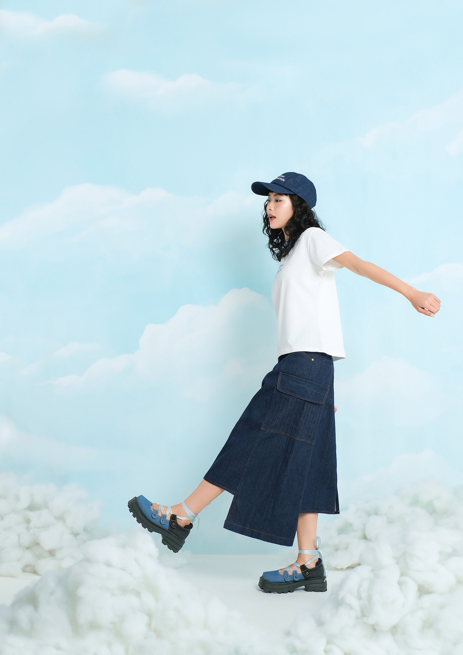 Double Moonshot - Chân váy jeans Indigo