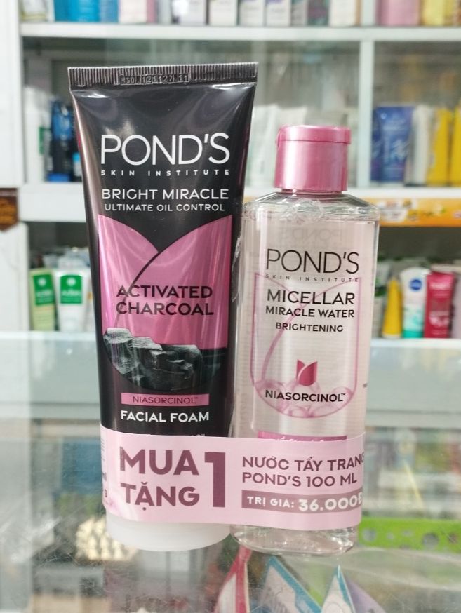 [HCM]Sữa rửa mặt Ponds  tuýp 100gr ( đen)