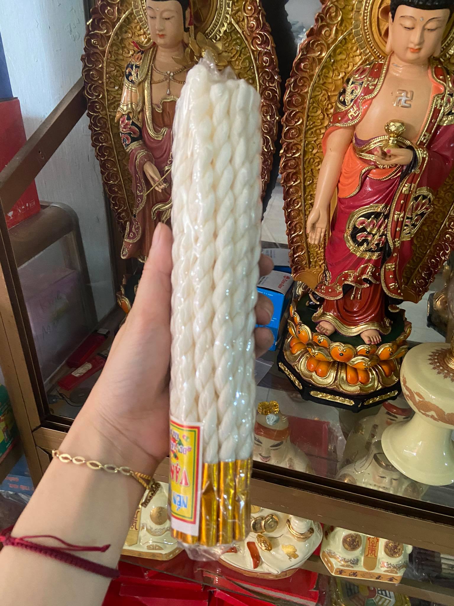 Mồi nến hầu