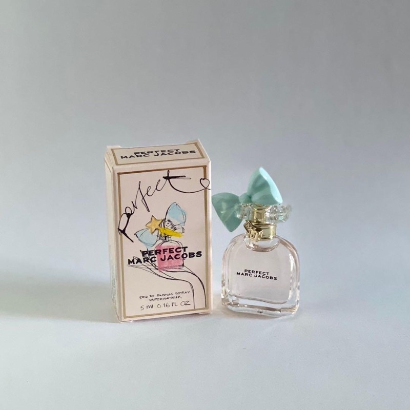 Nước hoa mini Marc Jacobs Perfect EDP 5ml ᴘʜᴀɴᴅɪᴇᴍᴍʏ997 Ⓡ