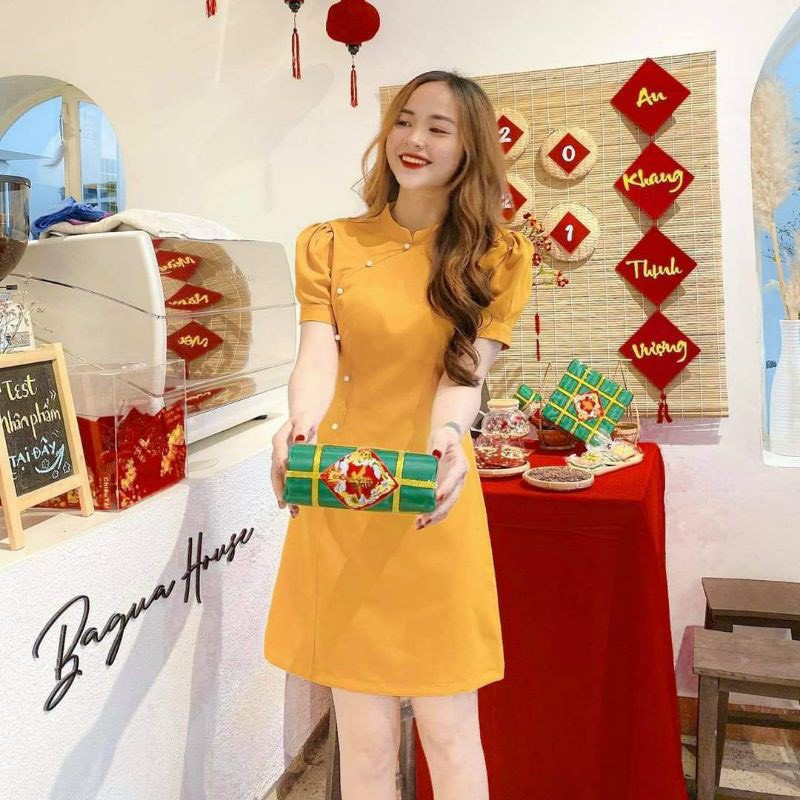 đầm cổ tàu đóng cườm