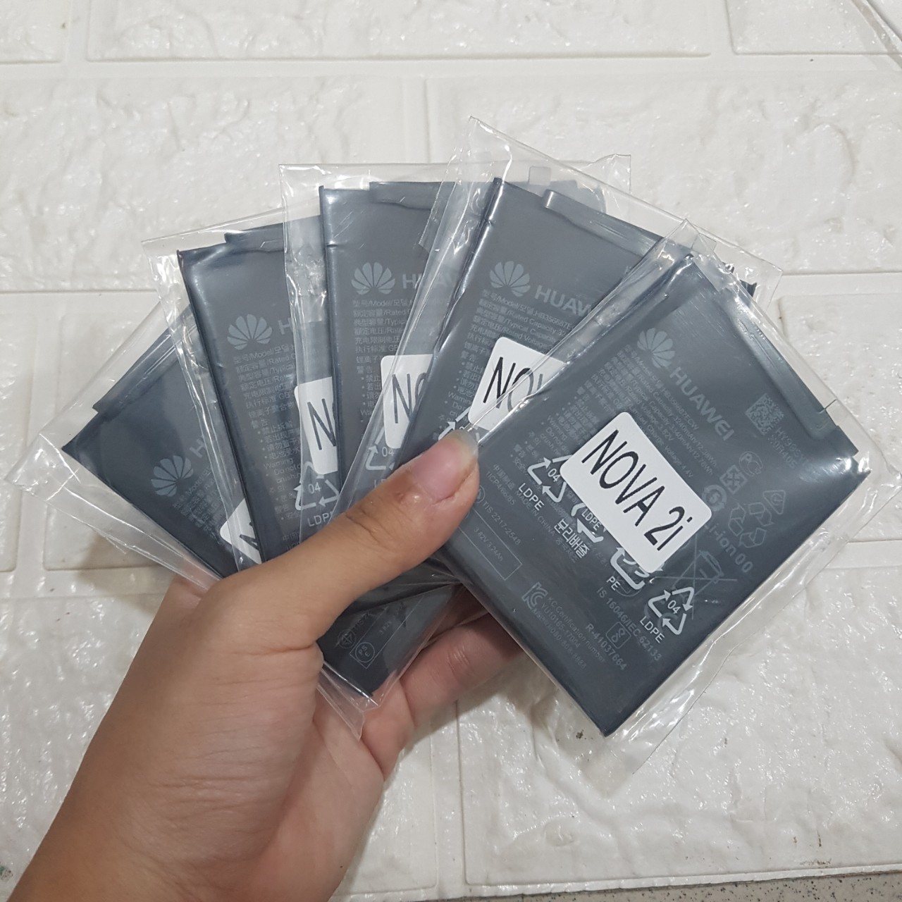 Pin Huawei Nova 2i Zin Hàng Cao Cấp (HB356687ECW)