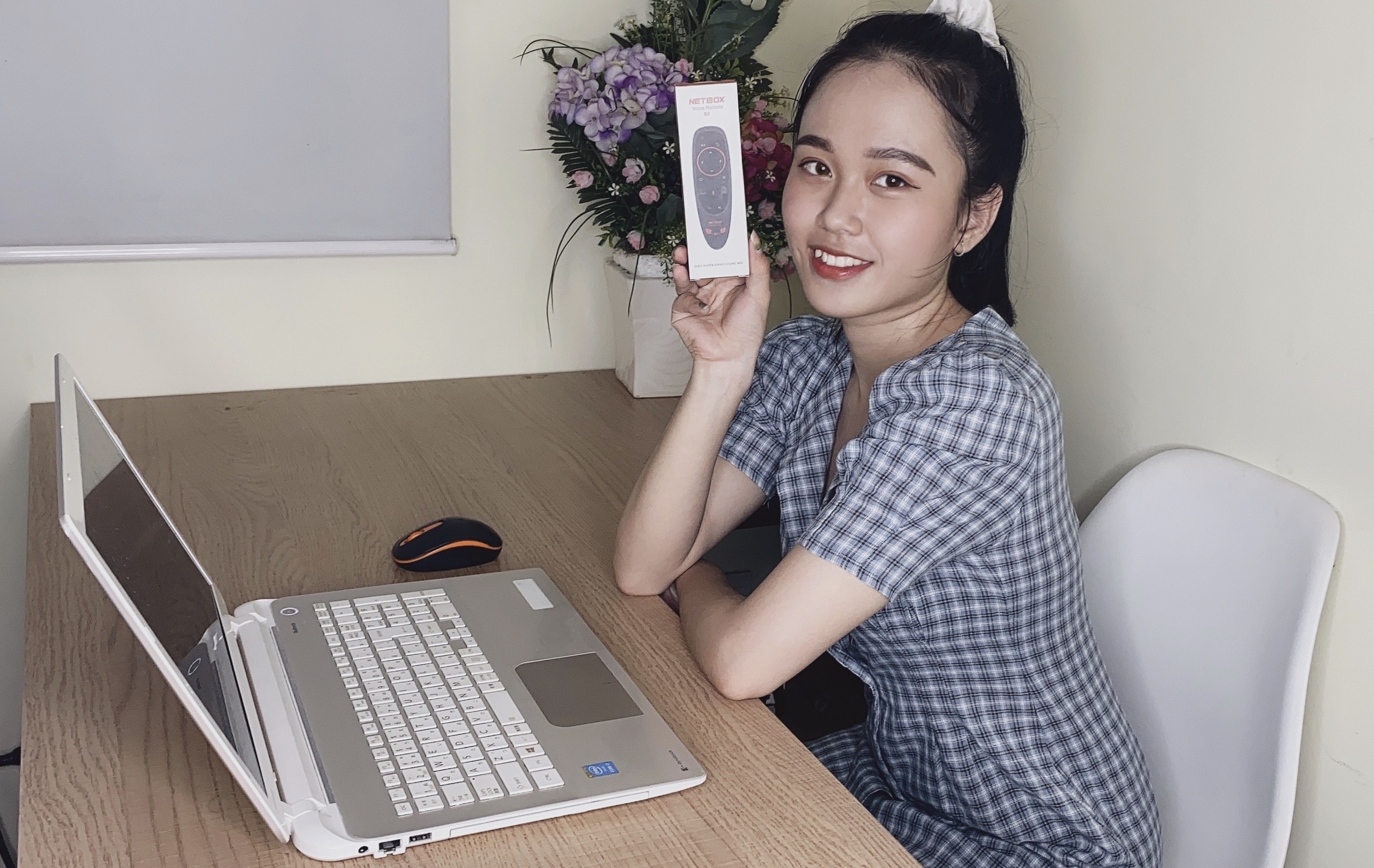 (Tặng kèm pin)Điều Khiển Chuột Bay NETBOX B2 - Có Voice - SP000407