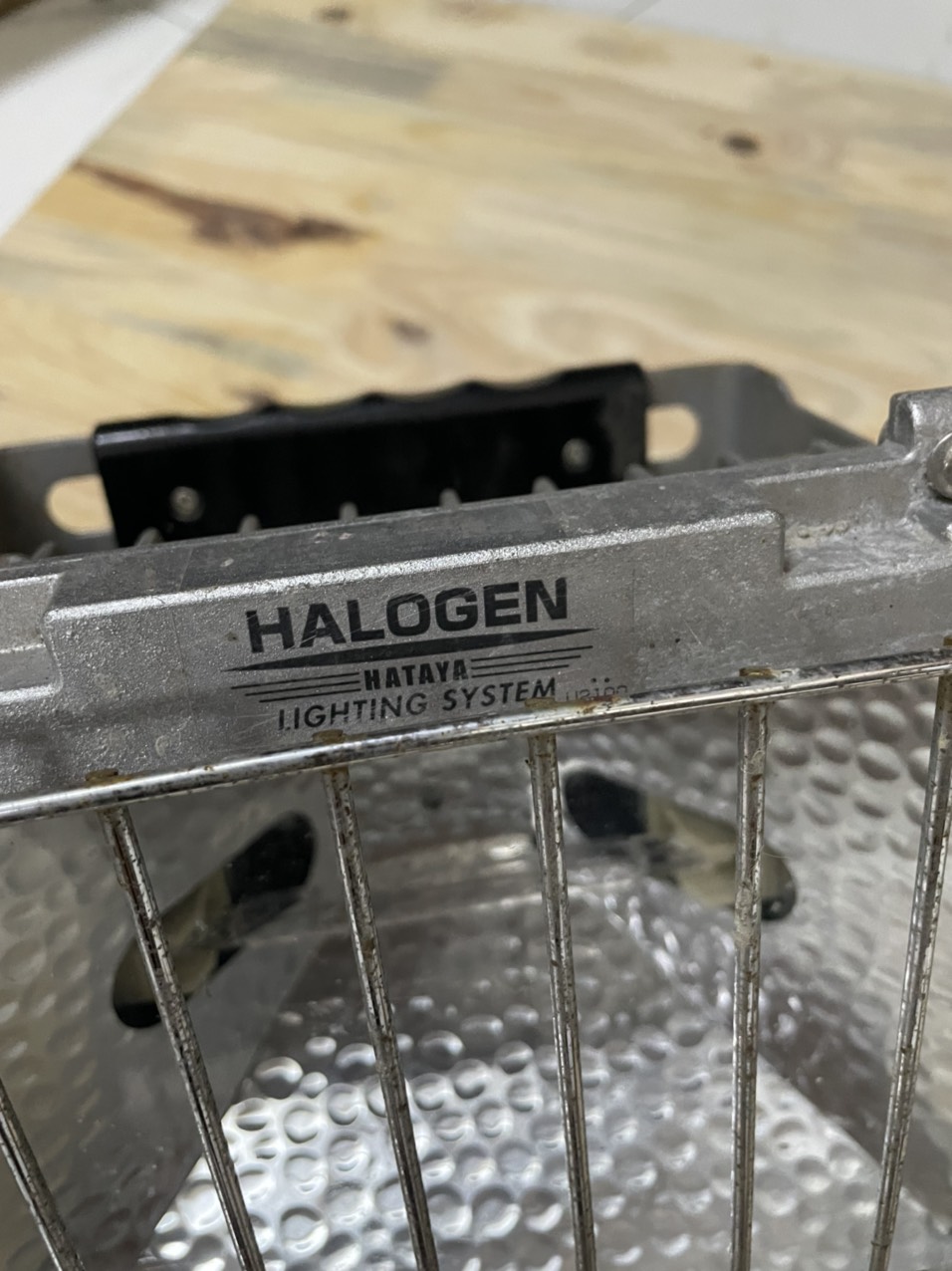 Đèn Halogen Do Hataya Sản Xuất Hàng Bãi Của Nhật