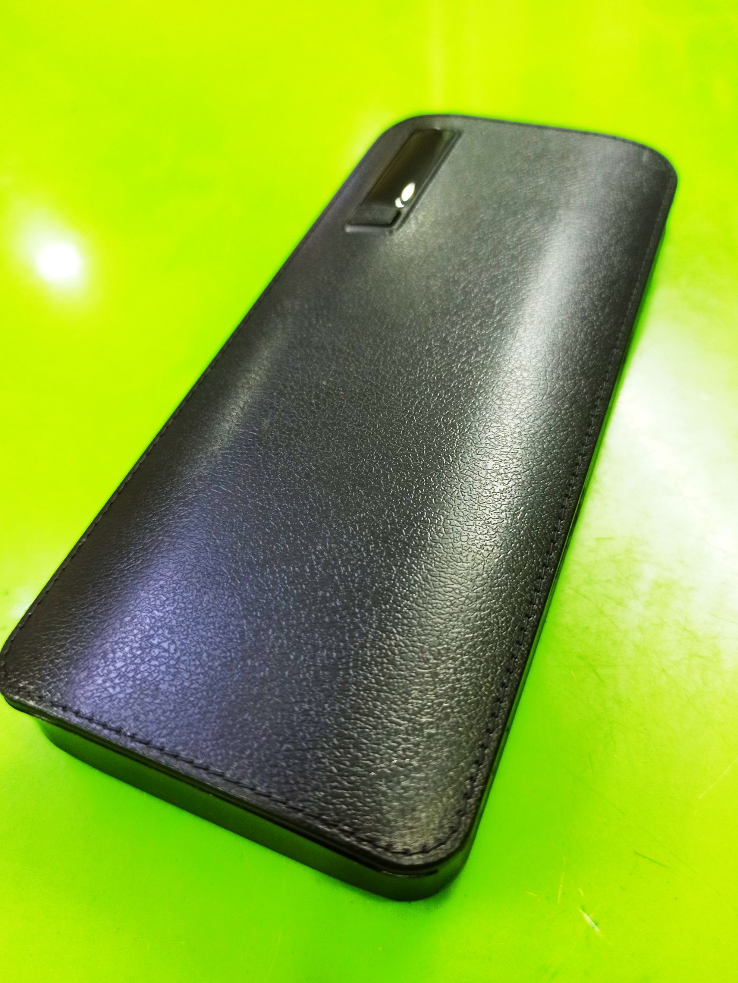 Sạc dự phòng 5 cell vỏ da