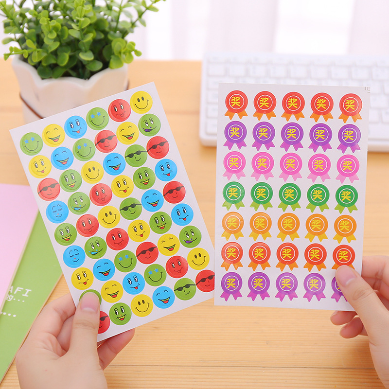 Bộ 10 tấm sticker dán icon mặt cười và ngôi sao cười