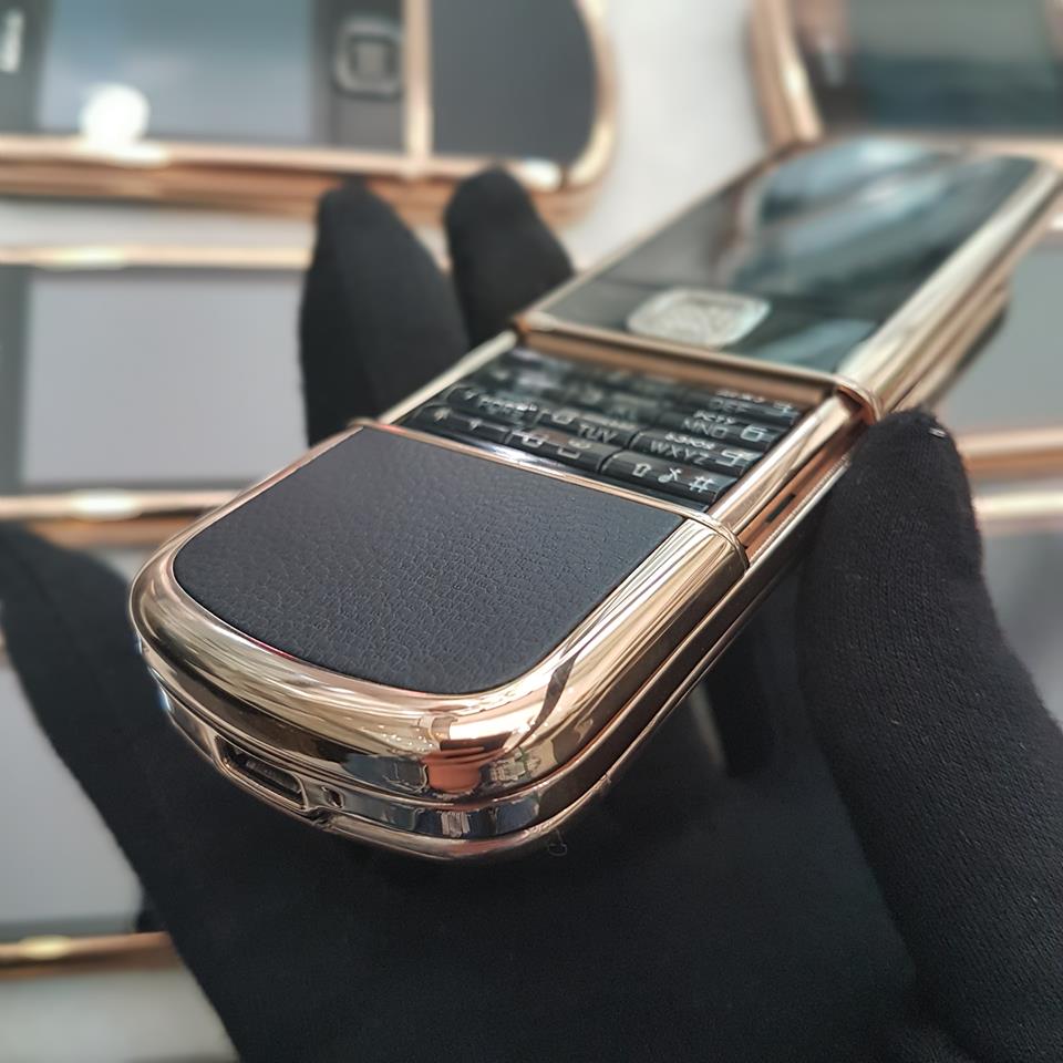 NOKIA 8800 ĐEN HỒNG
