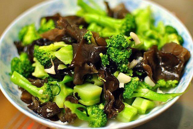 Mộc nhĩ rừng Tây Bắc dai, giòn