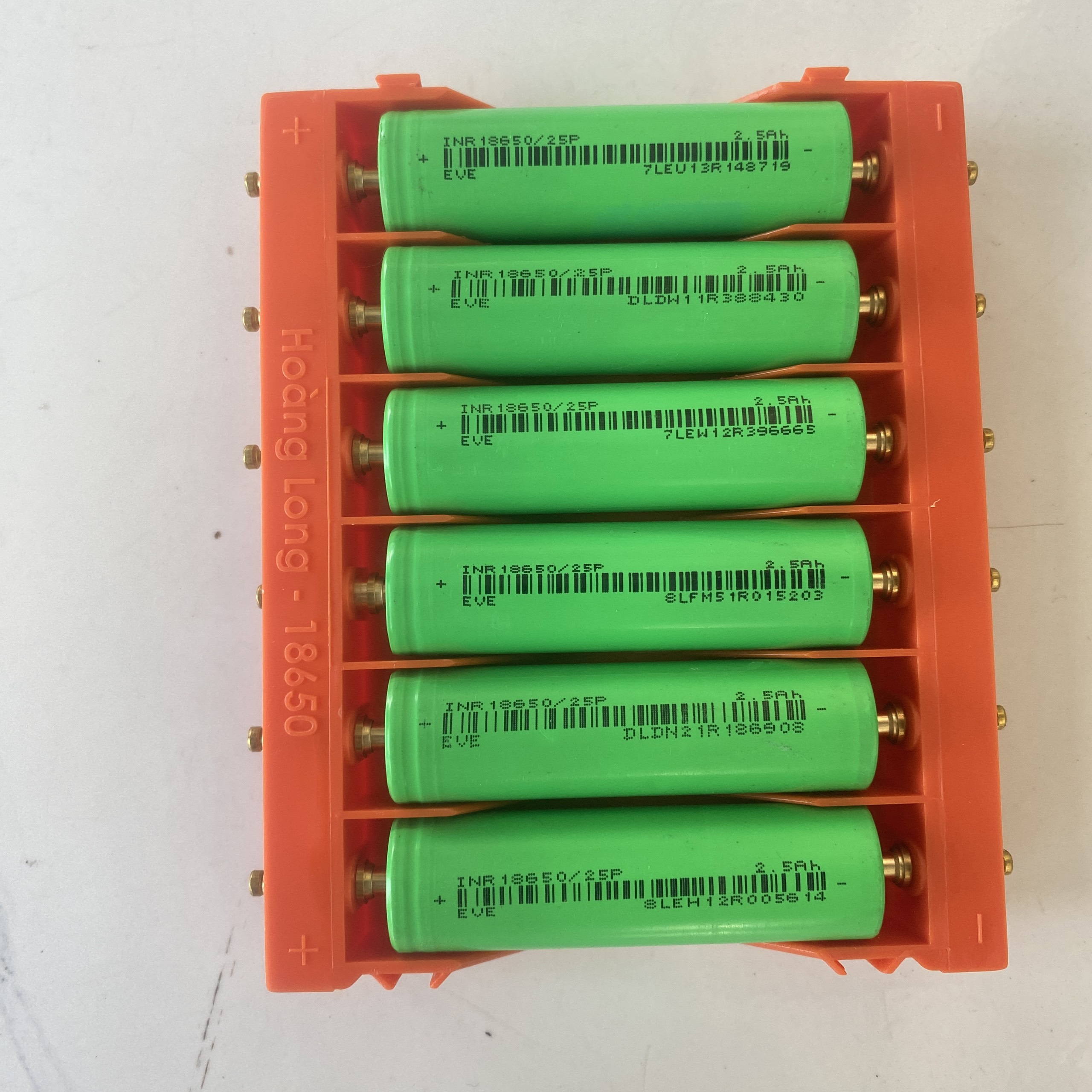 Khay cân bằng pin 18650 VIP màu cam( khay 6 ô)