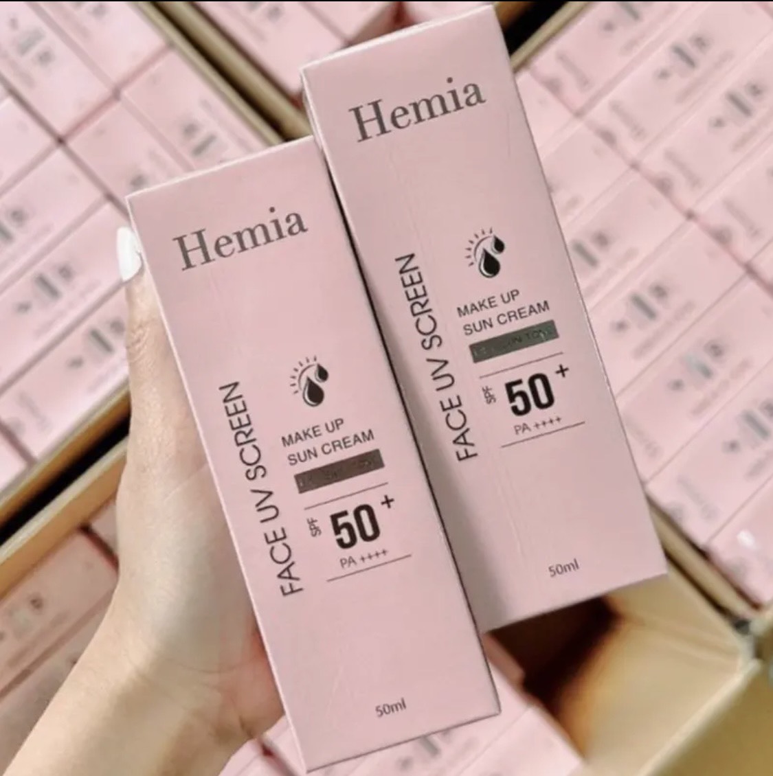 Kem chống nắng HEMIA 50ml dưỡng trắng nâng tone SPF50+ tự nhiên Hàn Quốc