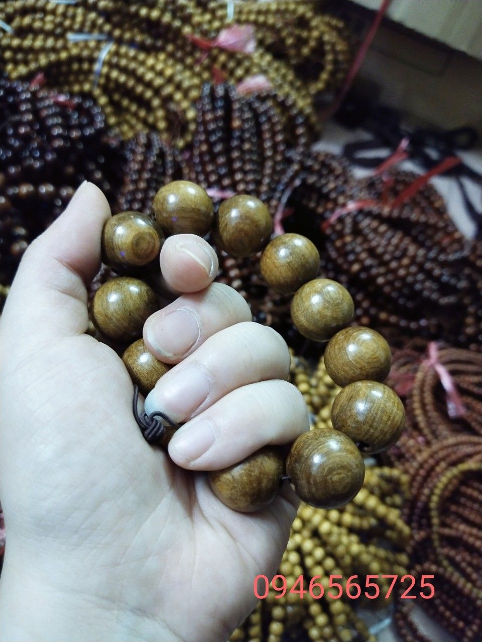 vòng tay gỗ bách xanh thơm phức 20ly