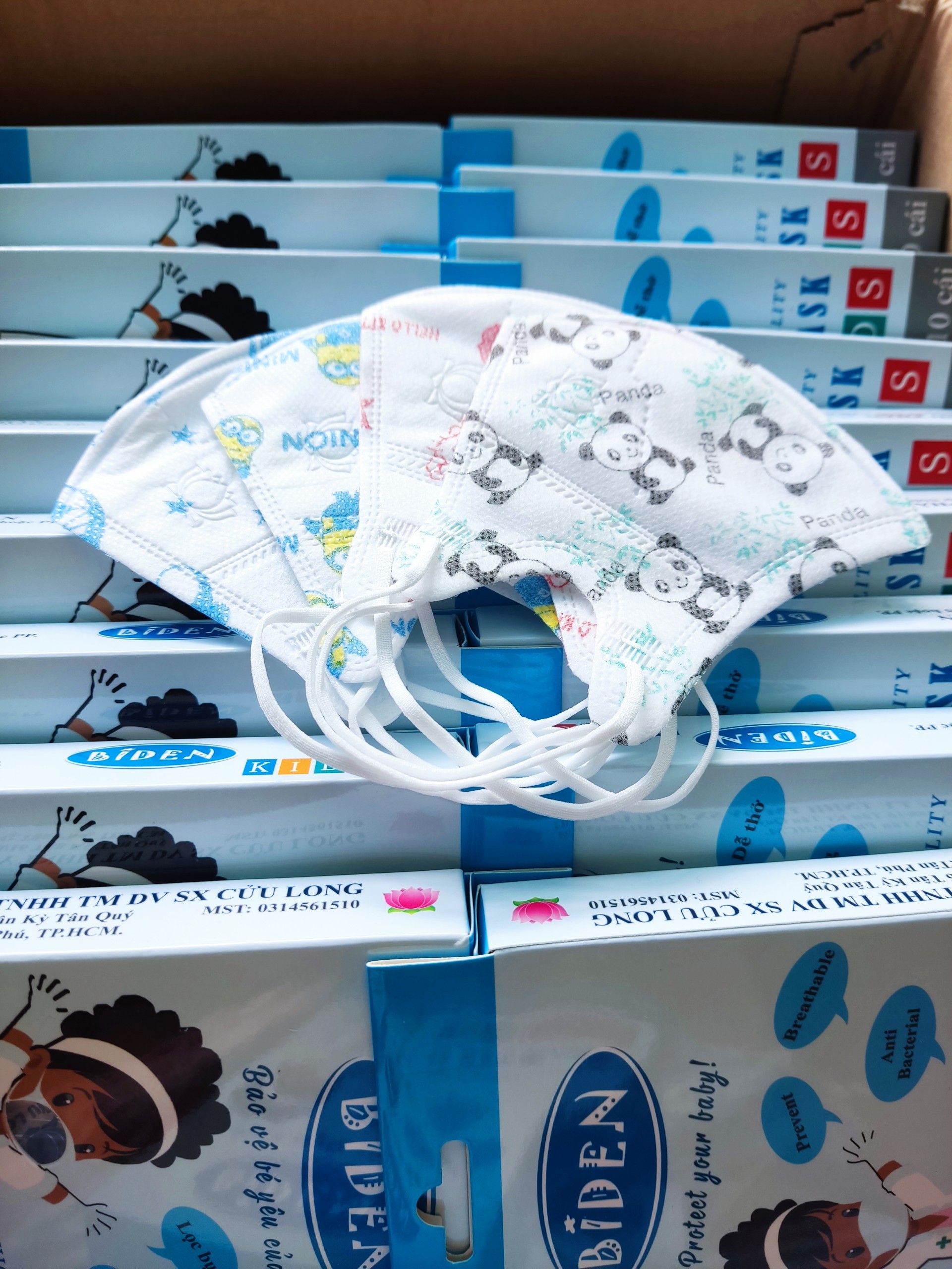 Hộp 10 chiếc khẩu trang 3D mask trẻ em (3D mask cho bé)