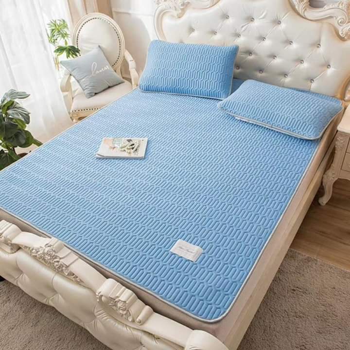 Chiếu điều hòa cao su non 2m2 mẫu xanh biển