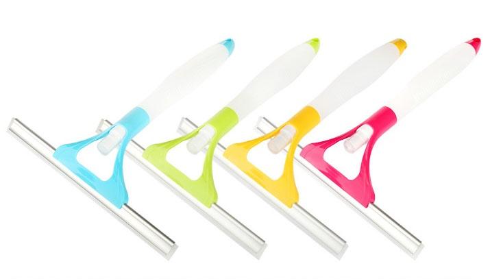 Glass Cleaner with a Convenient Spray Bottle. Smart