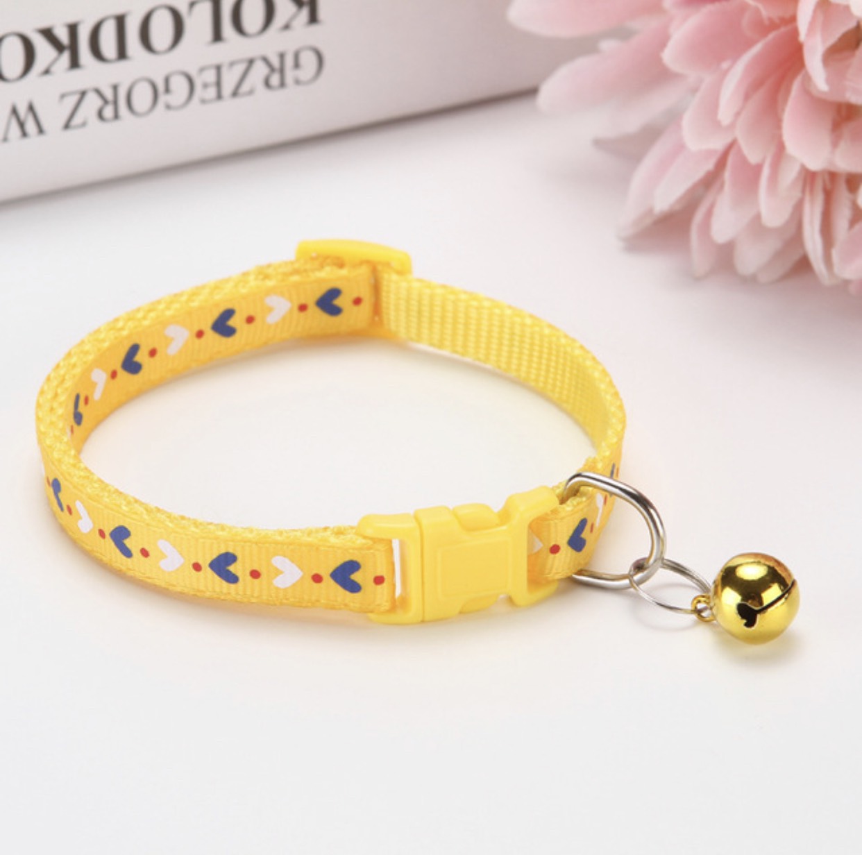 Vòng cổ họa tiết trái tim cho chó mèo