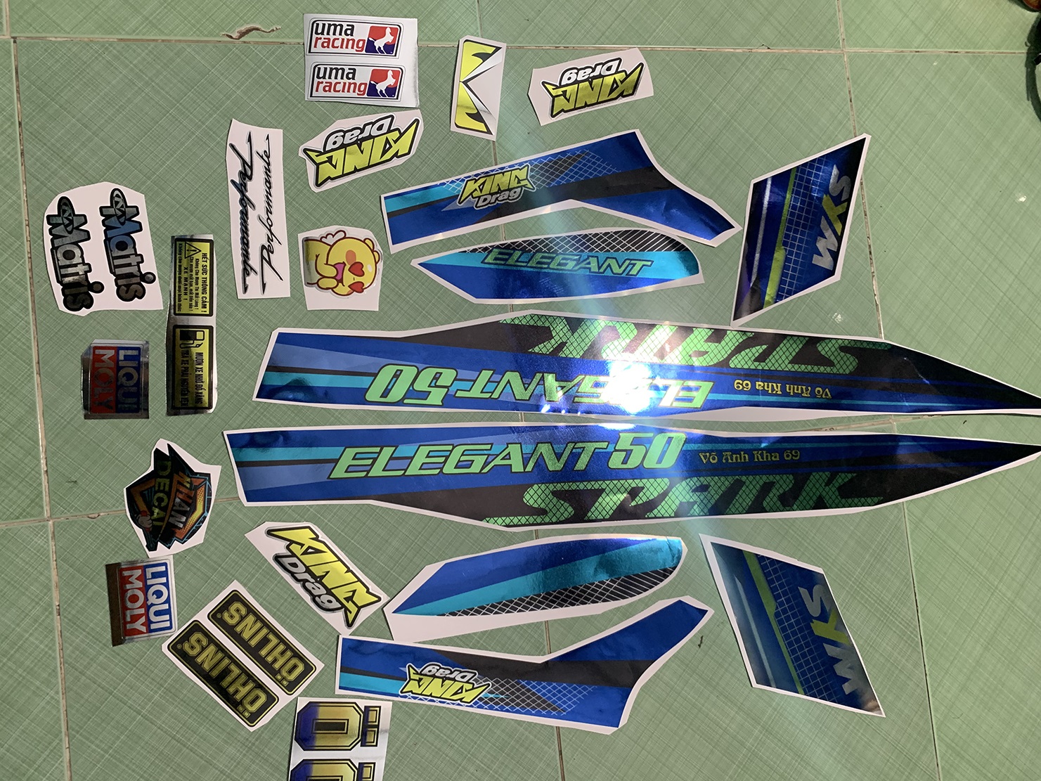 Tem elegant xanh spark crom