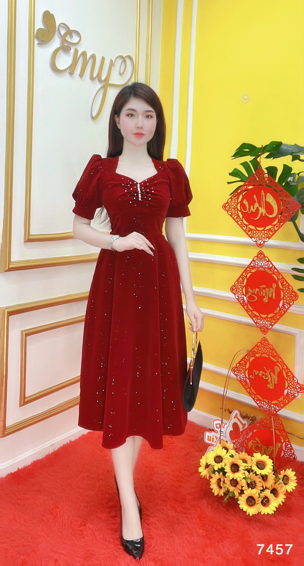 Đầm EMY EM7457 Xoè Đỏ Nhung