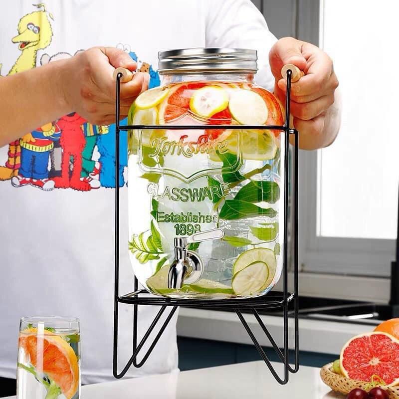 Bình thủy tinh đựng nước 4L , bình ngâm rượu có vòi tặng kệ khung thép dung tích 4L , bình đựng nước để tủ lạnh siêu dày