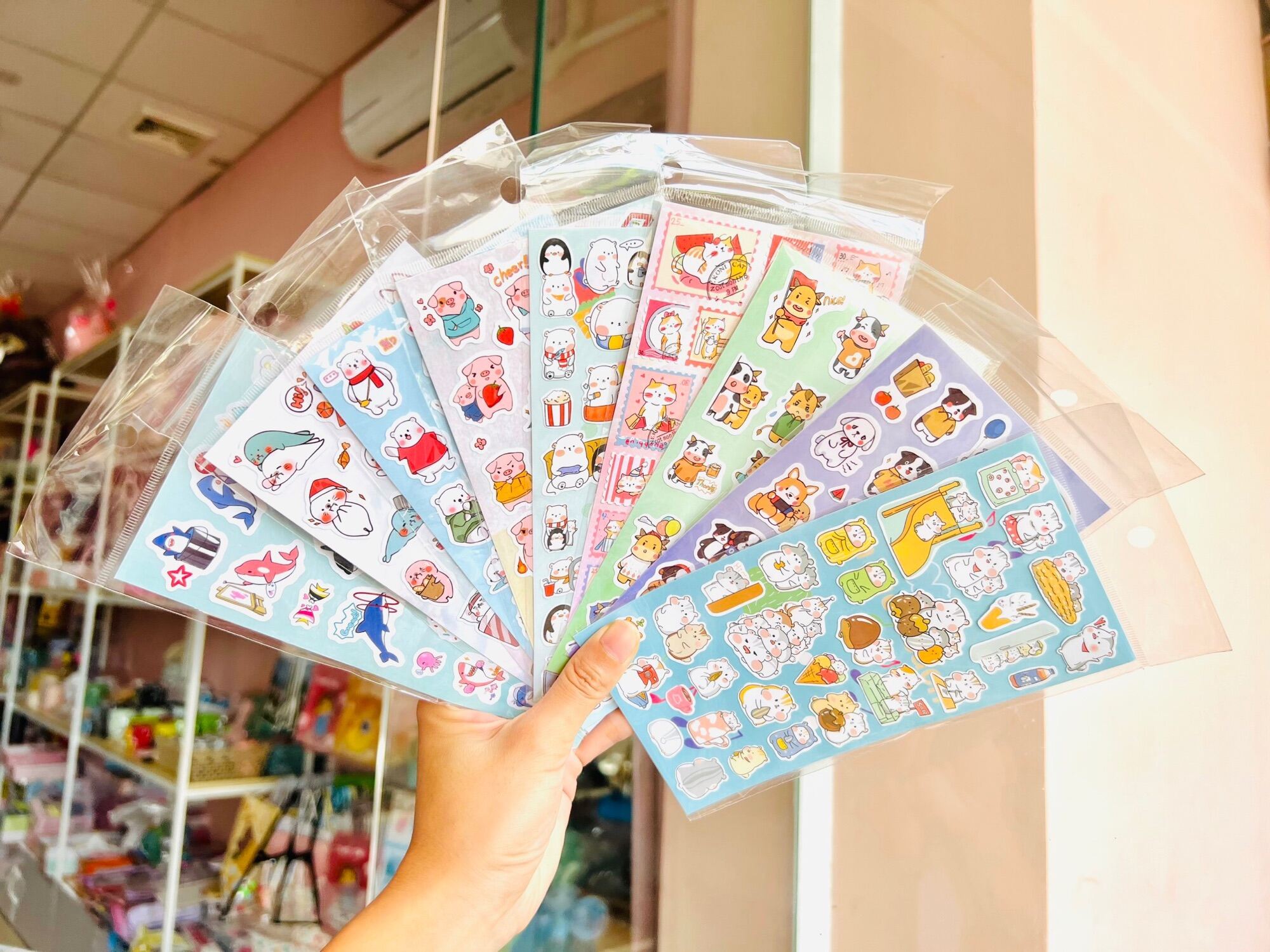 [MUA 2 GIẢM 5%][HCM]Sticker thú cute nhiều mẫu 7k/1 tấm