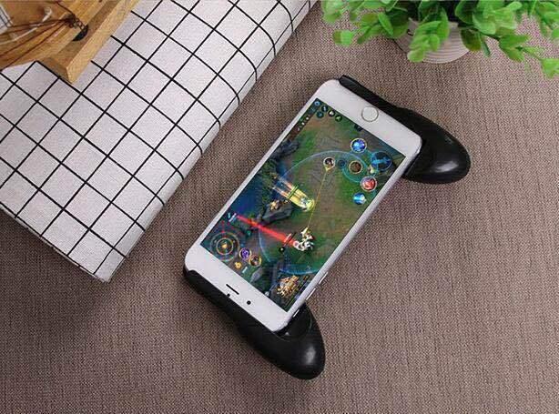 Bộ sản phẩm gồm tay cầm GamePad