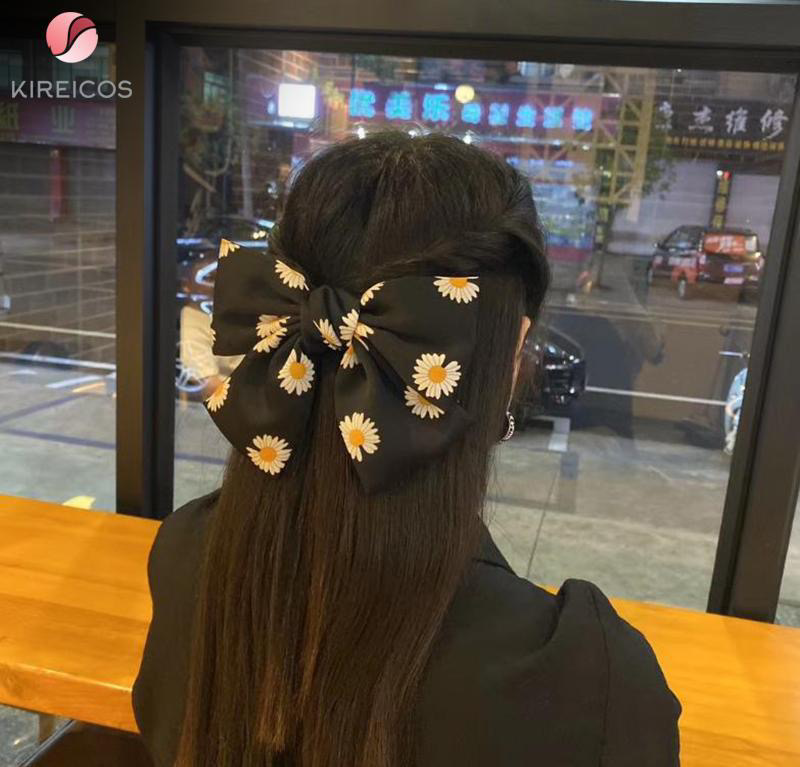 [HCM]Kẹp Nơ Tiểu Thư Cúc khuyết Hot Trend