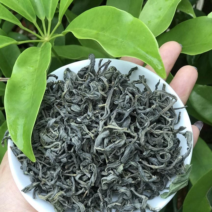1kg chè shan tuyết 1 tôm 2 lá
