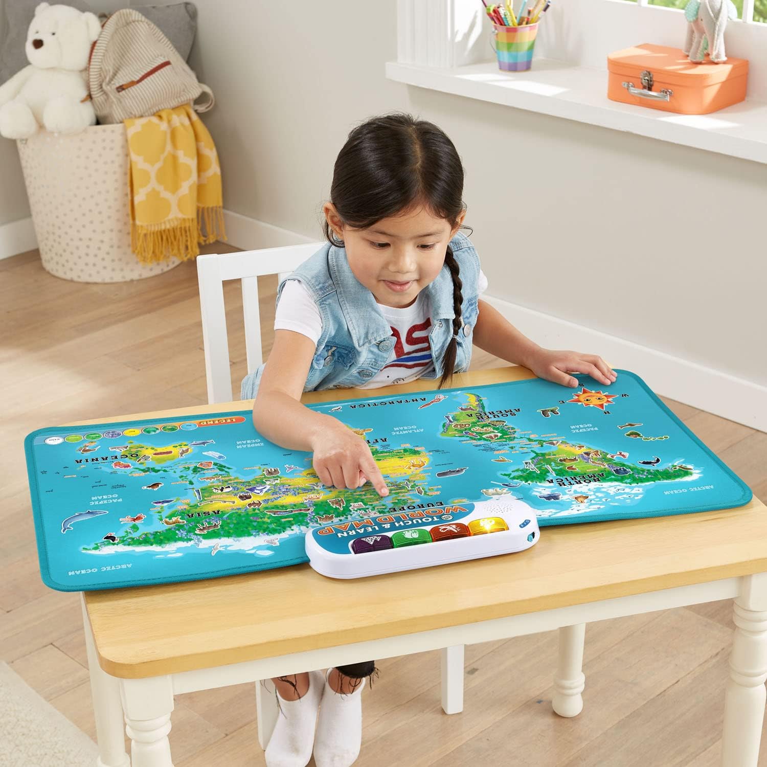 Đồ chơi LeapFrog – Bản đồ thể giới Leap Frog World Map chạm và học.