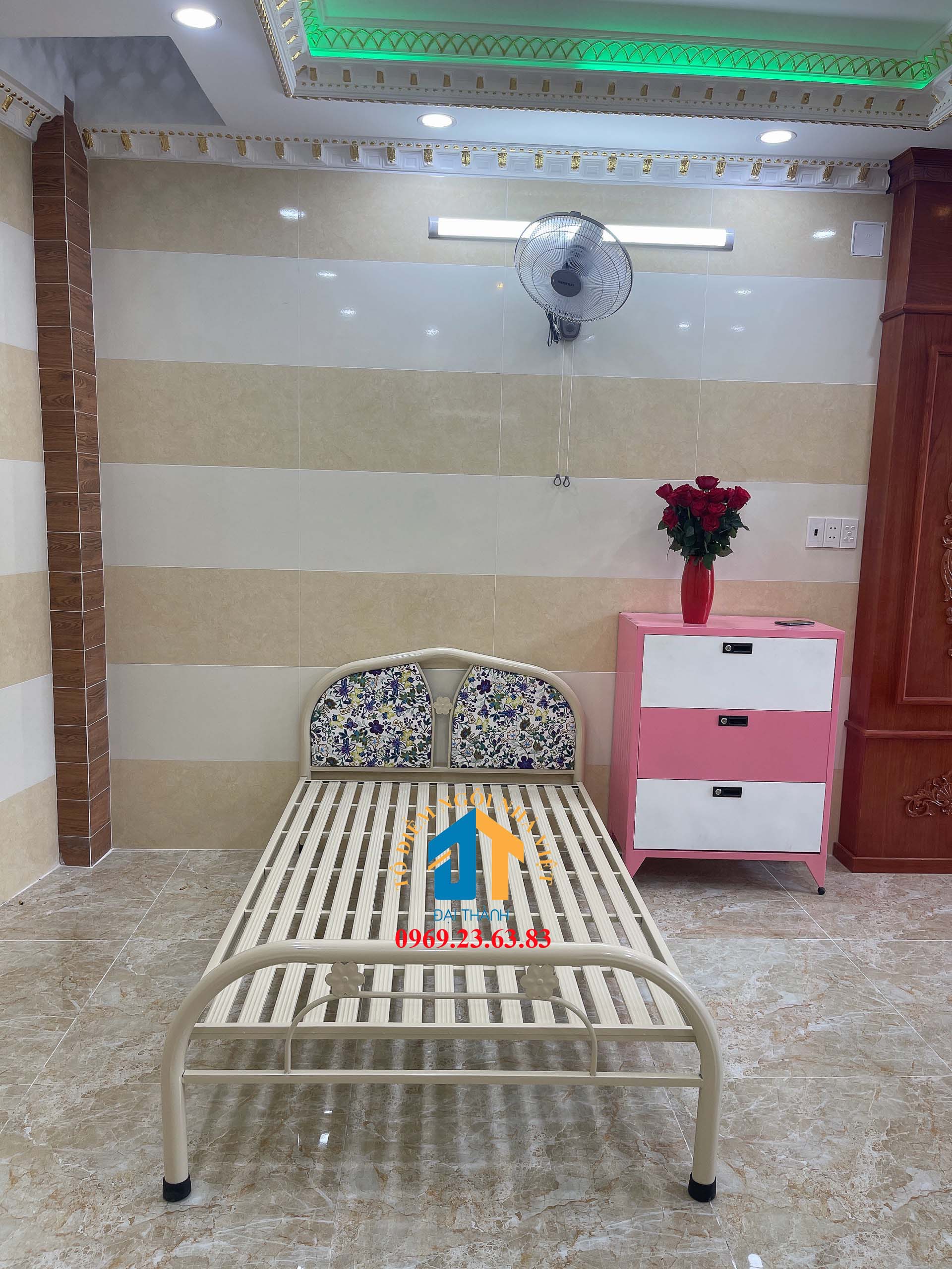 Giường sắt kiểu tròn kích thước 1m2 x 2m