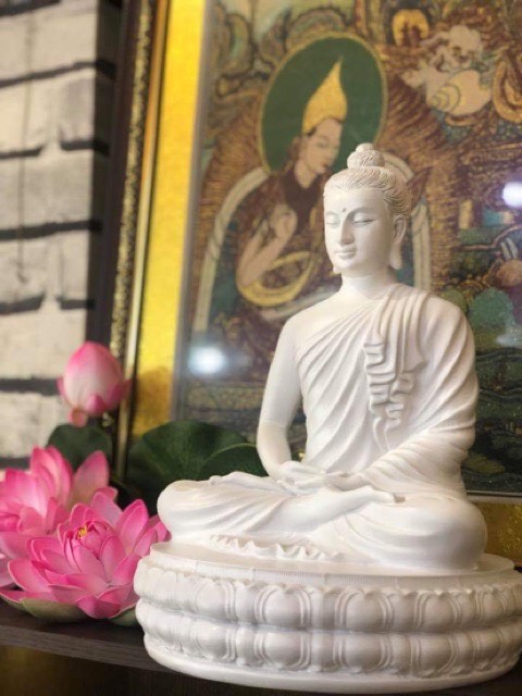 Tượng Phật Bổn sư Thích Ca cao 34cm