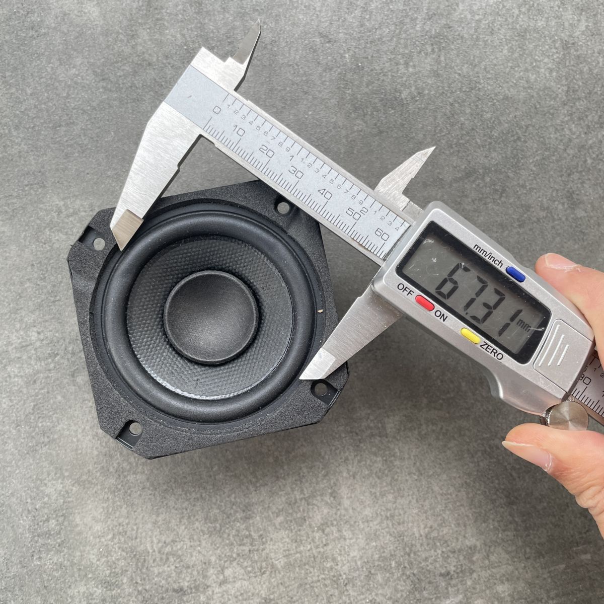 Củ loa toàn dải ERS 4ohms 10w