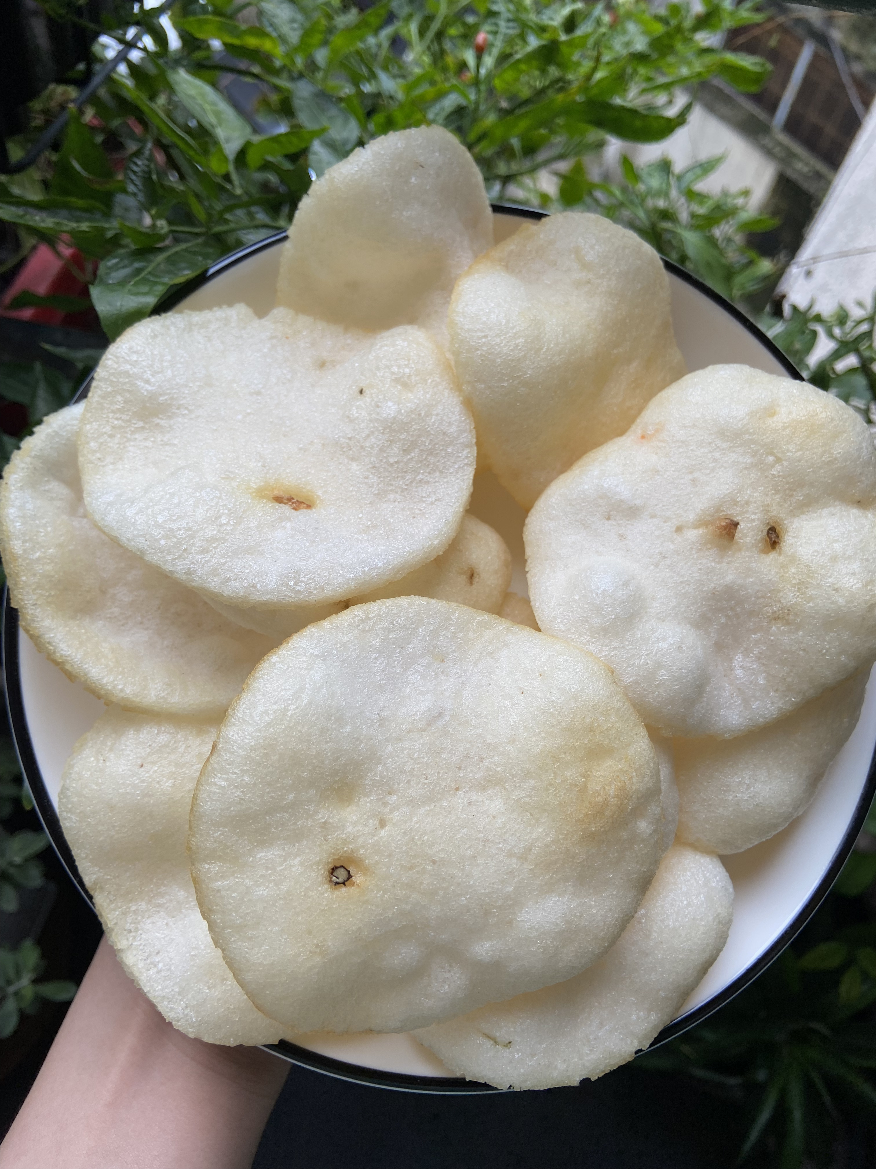 Bánh phồng tôm tiêu đặc sản Sa Đéc