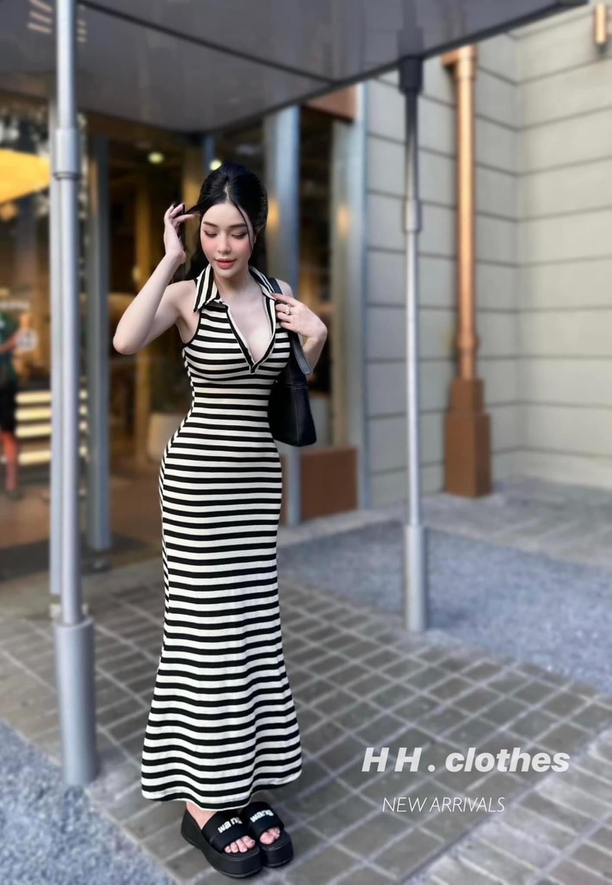 Đầm đen umi dáng ngắn xòe phối hoa nhún hông eo cổ tròn tay cộc style basic hot trend tôn dáng kèm ảnh thật