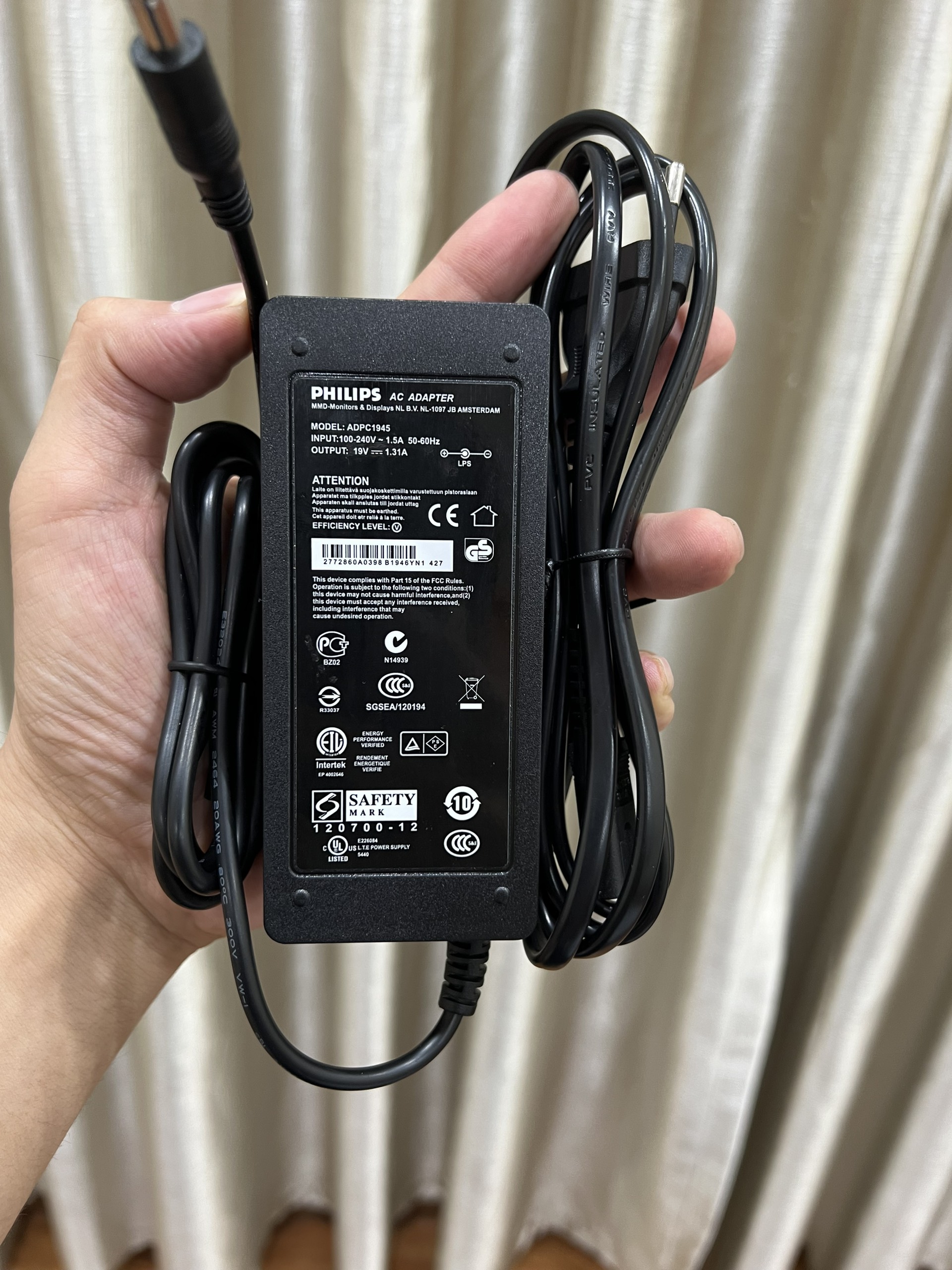 ADAPTOR 19V DÂY NGUỒN MÀN HÌNH AOC